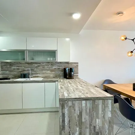 Bayview -superb Luxurious Sea View Penthouse With Private Hot Tub By Solrentspain Apartment Benalmadena